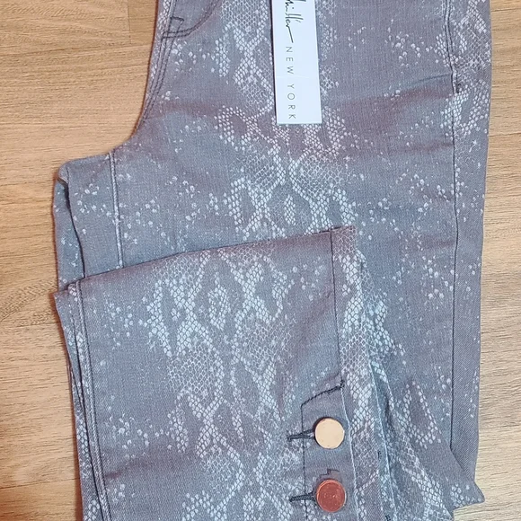 Pants - Picture 2 of 2